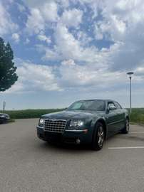 300 C 2,7 V6 Aut. PICKERL,KLIMA,
