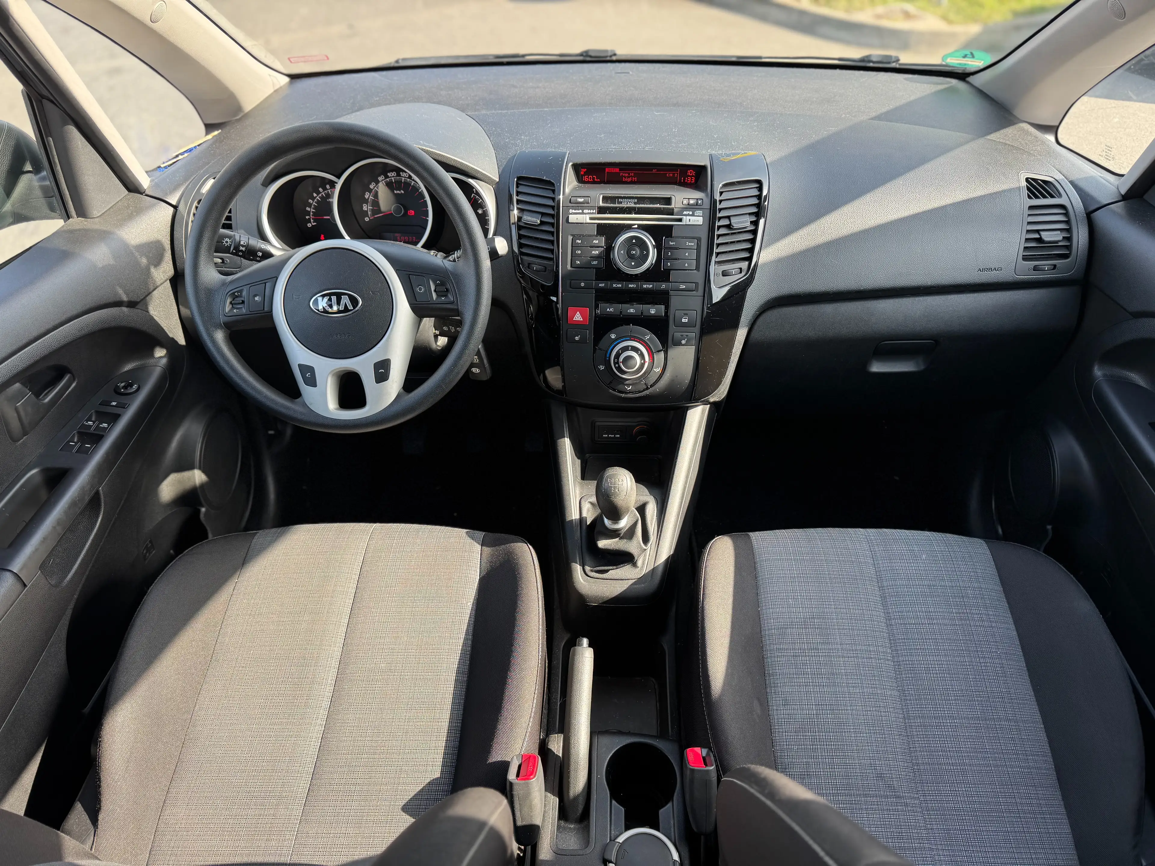 Kia Venga Edition 7 — photo 9