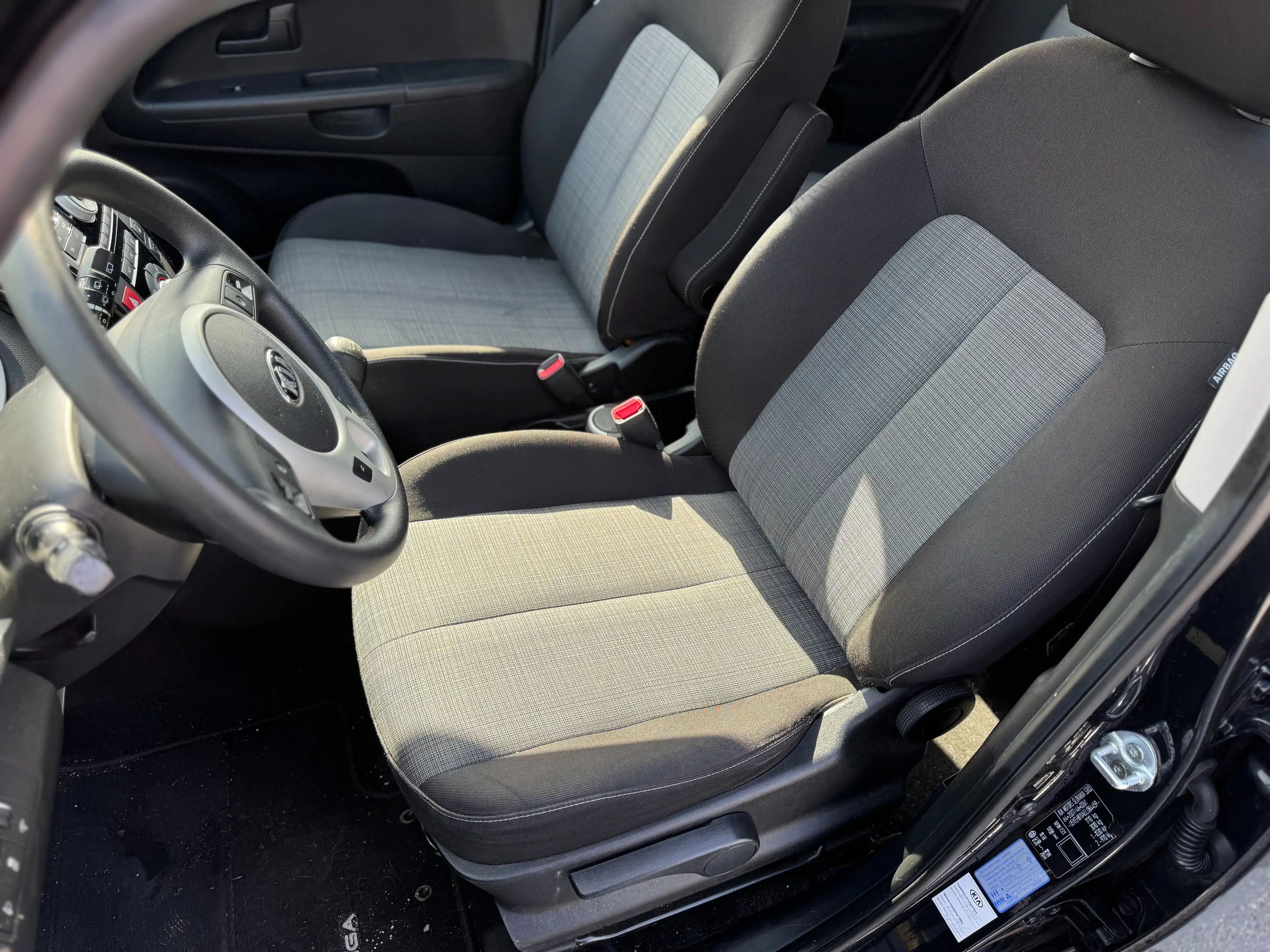 Kia Venga Edition 7 — photo 8
