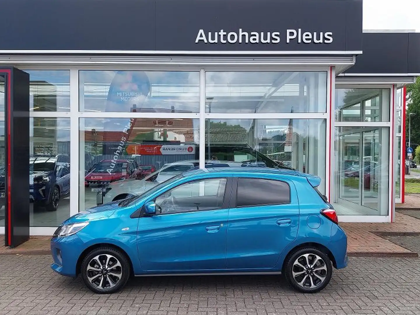 Mitsubishi Space Star Select+ 1.2 MIVEC ClearTec 5-Gang Blau - 1