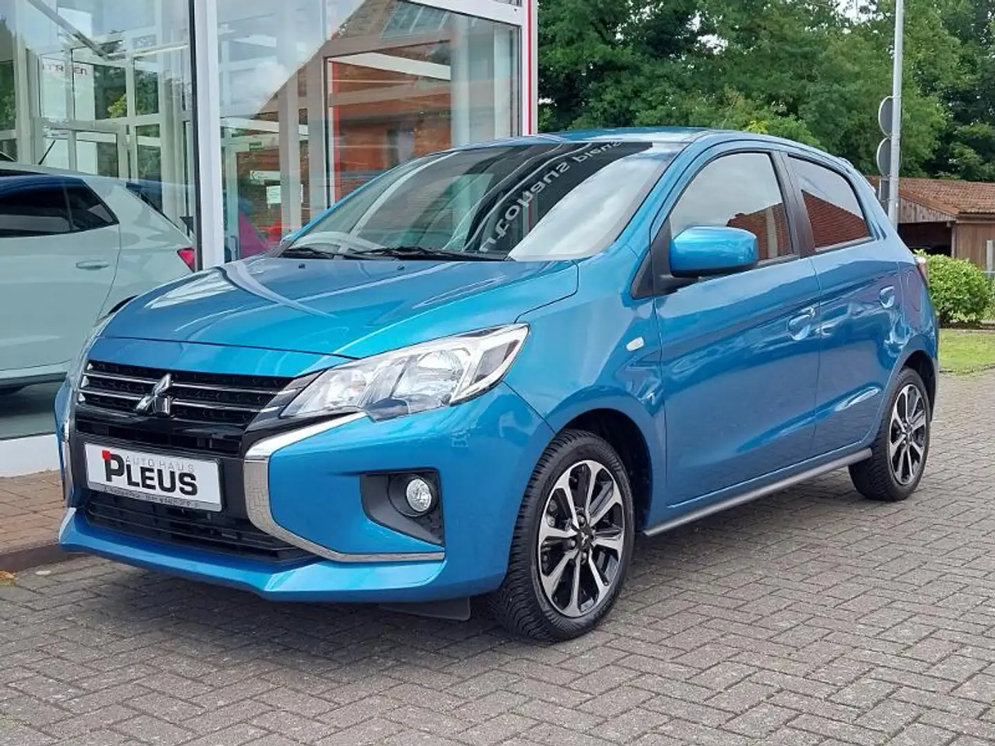 Mitsubishi Space Star Select+ 1.2 MIVEC ClearTec 5-Gang Blau - 2