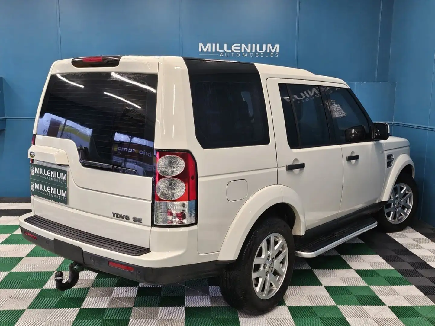 Land Rover Discovery 2.7 HSE ORIGINE FRANCE BOITE MANUELLE 7 PLACES Blanc - 2