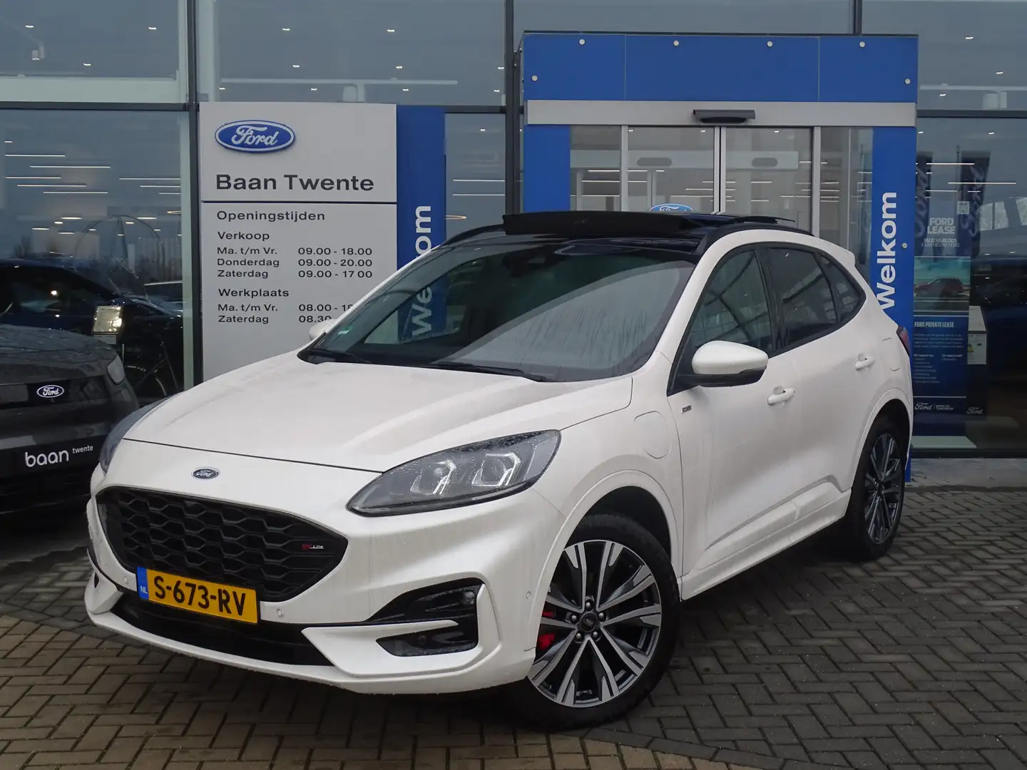 Ford Kuga 2.5 PHEV 225 PK ST-Line X | Pano dak | 20 inch | P Blanc - 2