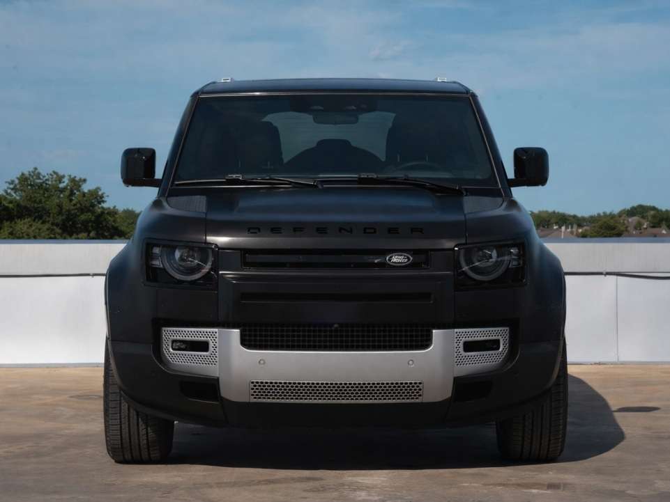 2024 Land Rover Defender 110 P400 /AIR SUSPENSION/COLD CLIMATE PACK thumb 6