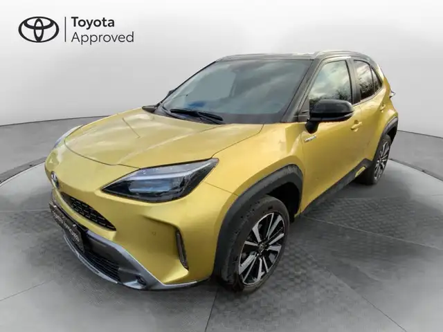 Toyota Yaris Cross 1.5 Hybrid 5p. E-CVT AWD-i Premiere