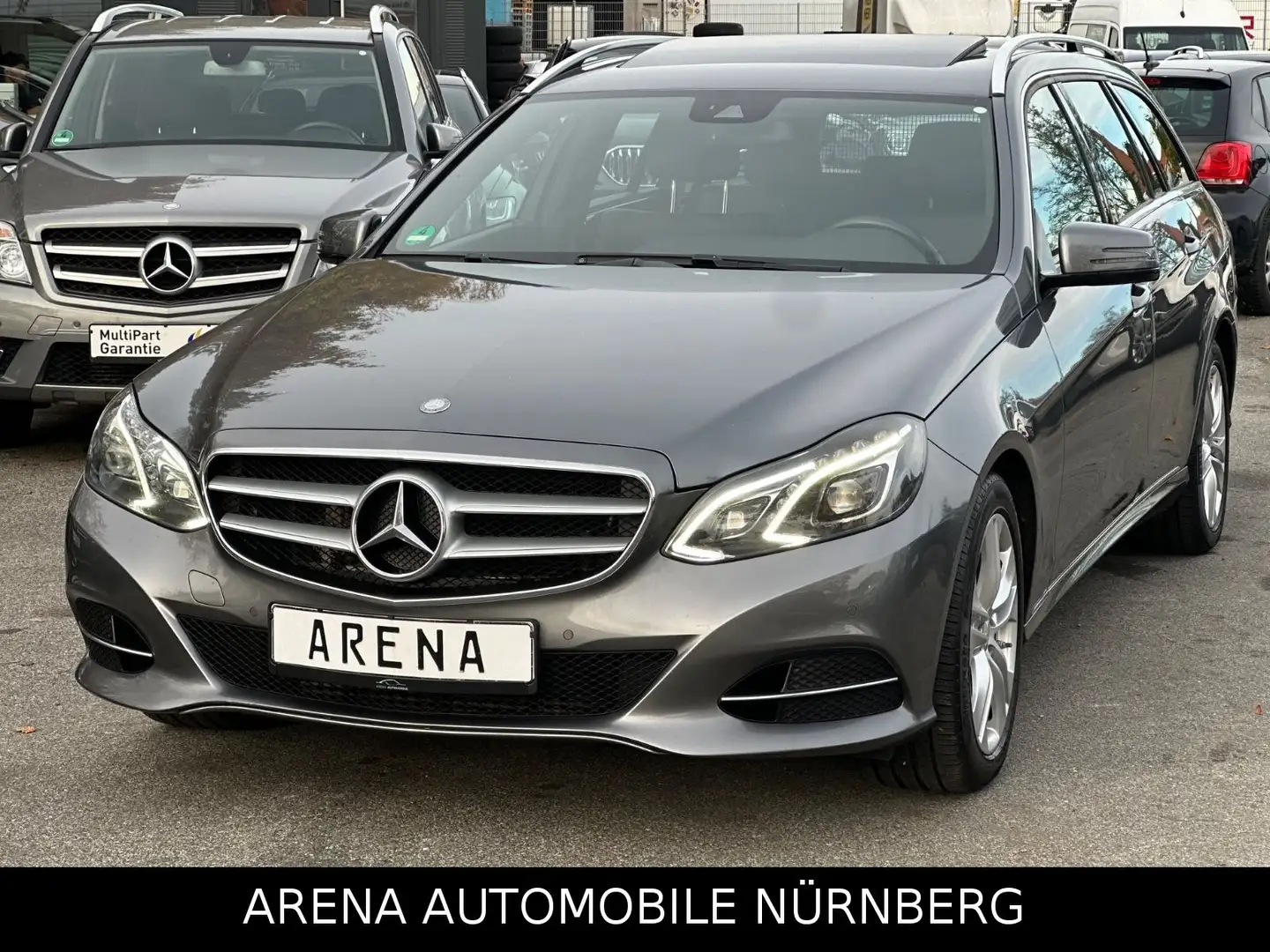 Mercedes-Benz E 350 d T Avantgarde*4Matic*Ahk*Schiebedach*Kamer Gris - 1