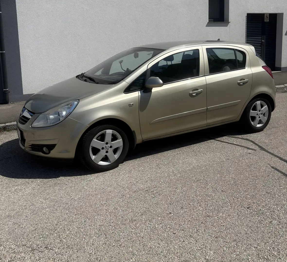 Opel Corsa 1,3 Edition CDTI DPF mit Öamtc Pickerl - 1