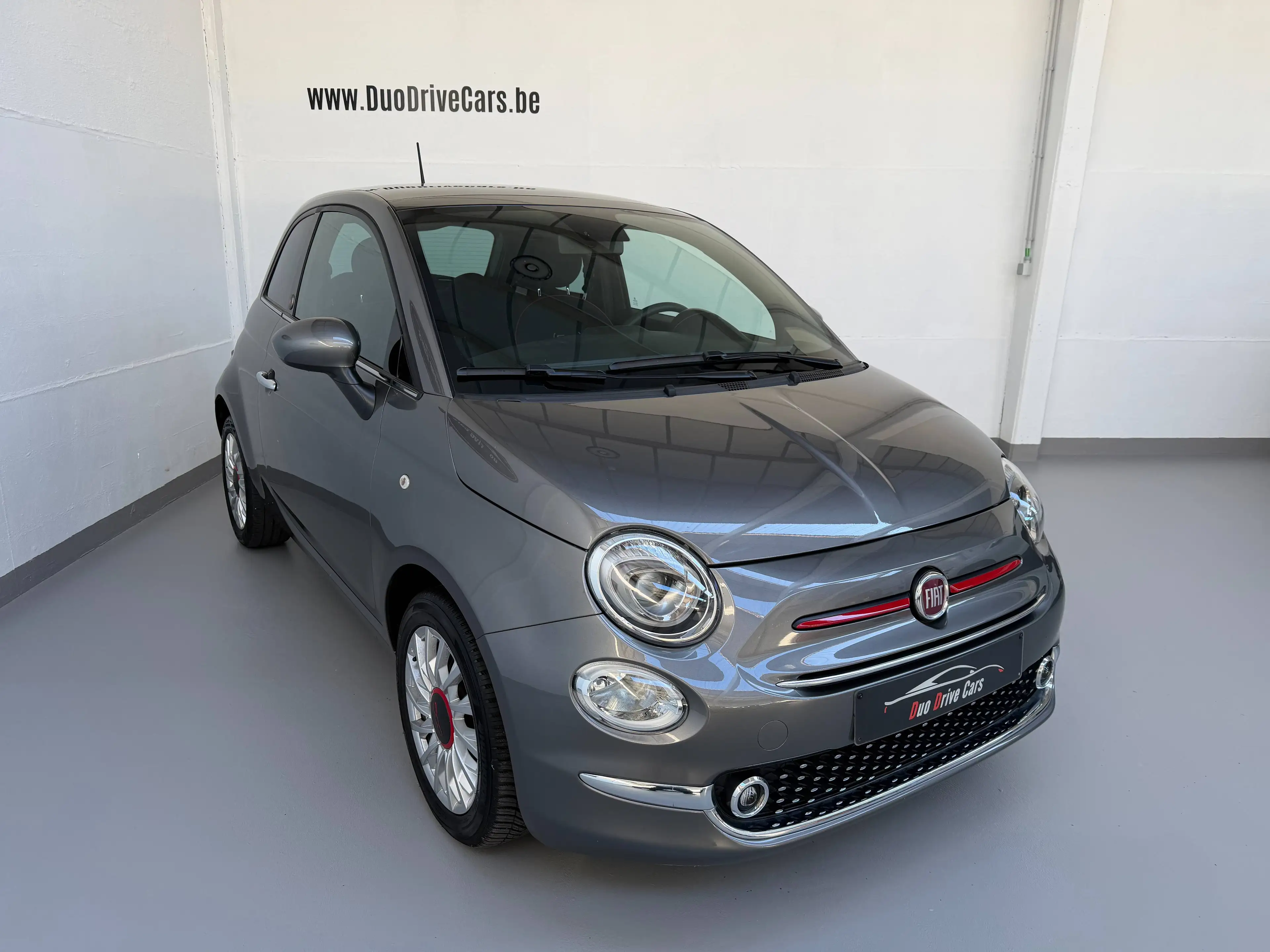 Fiat 500 1.0i MHEV Red - Toit ouvrant - Carplay - Cruise Control - Capteurs de recul - Climatisation - 1 an de garantie — photo 3