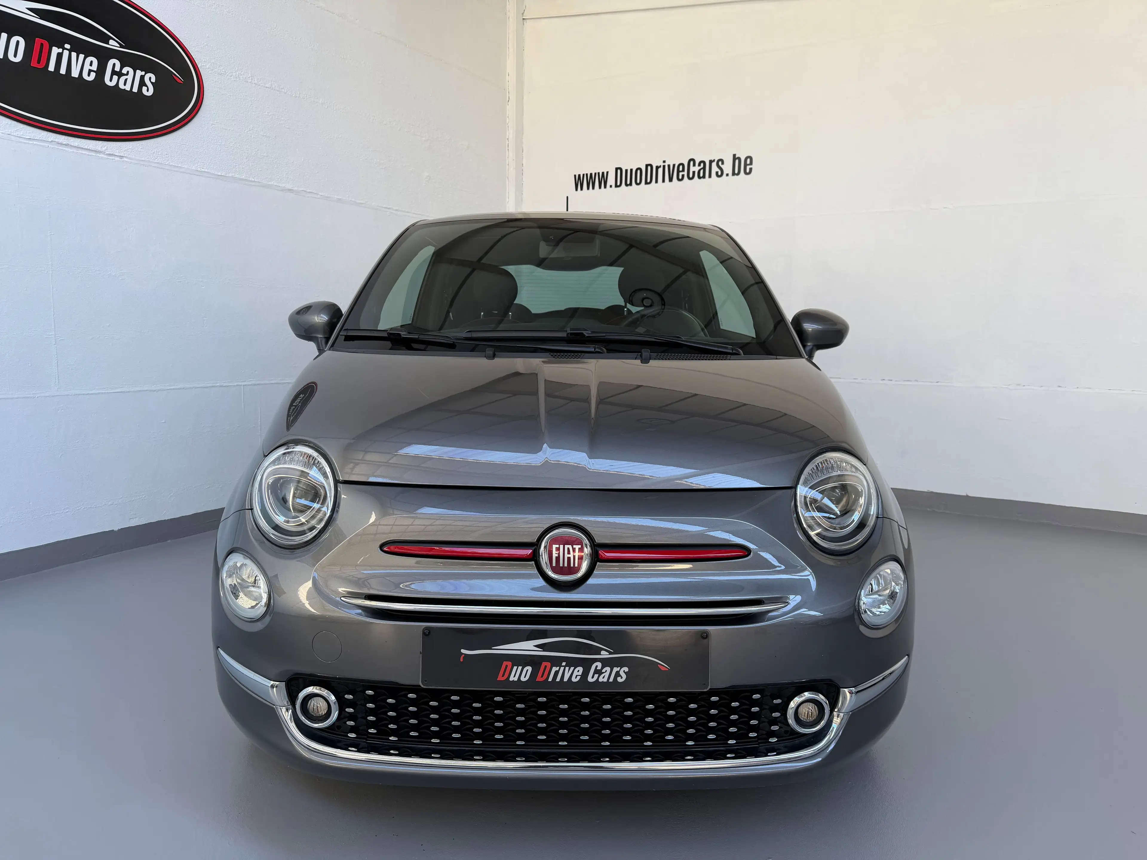 Fiat 500 1.0i MHEV Red - Toit ouvrant - Carplay - Cruise Control - Capteurs de recul - Climatisation - 1 an de garantie — photo 2