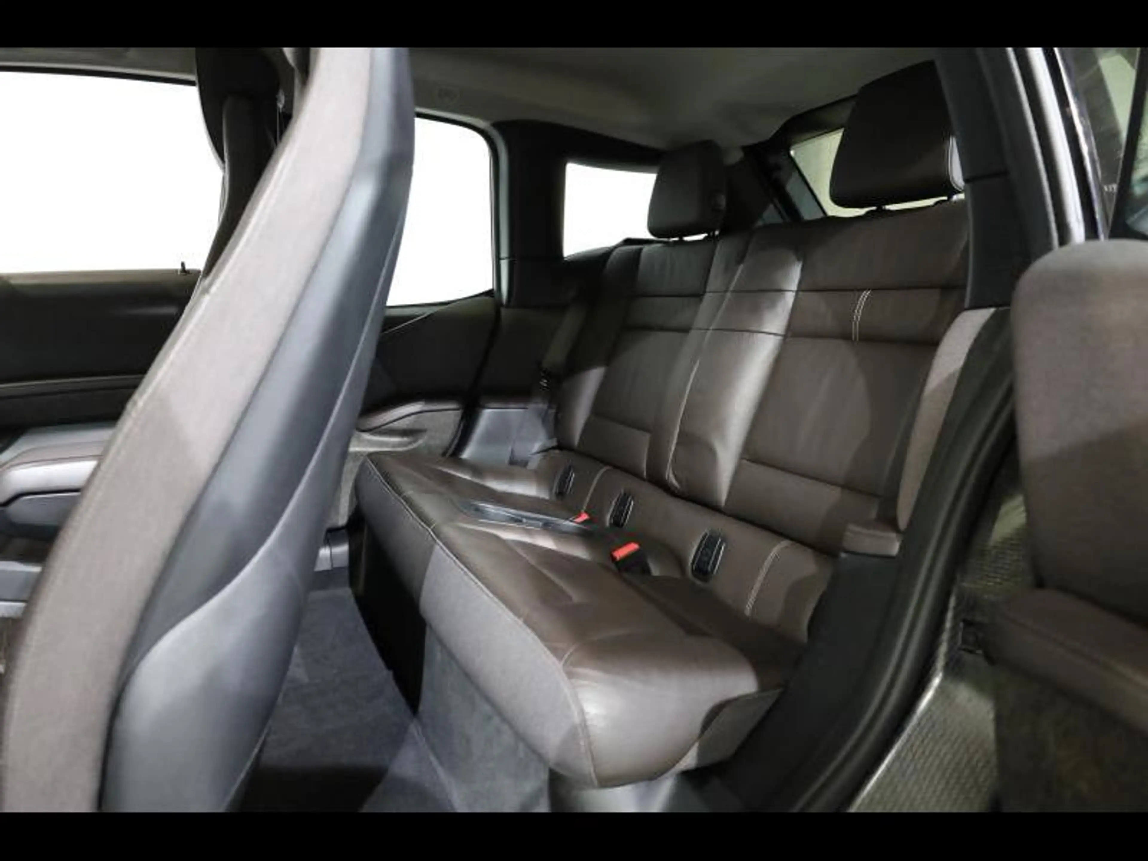 BMW i3 60 REX — photo 8