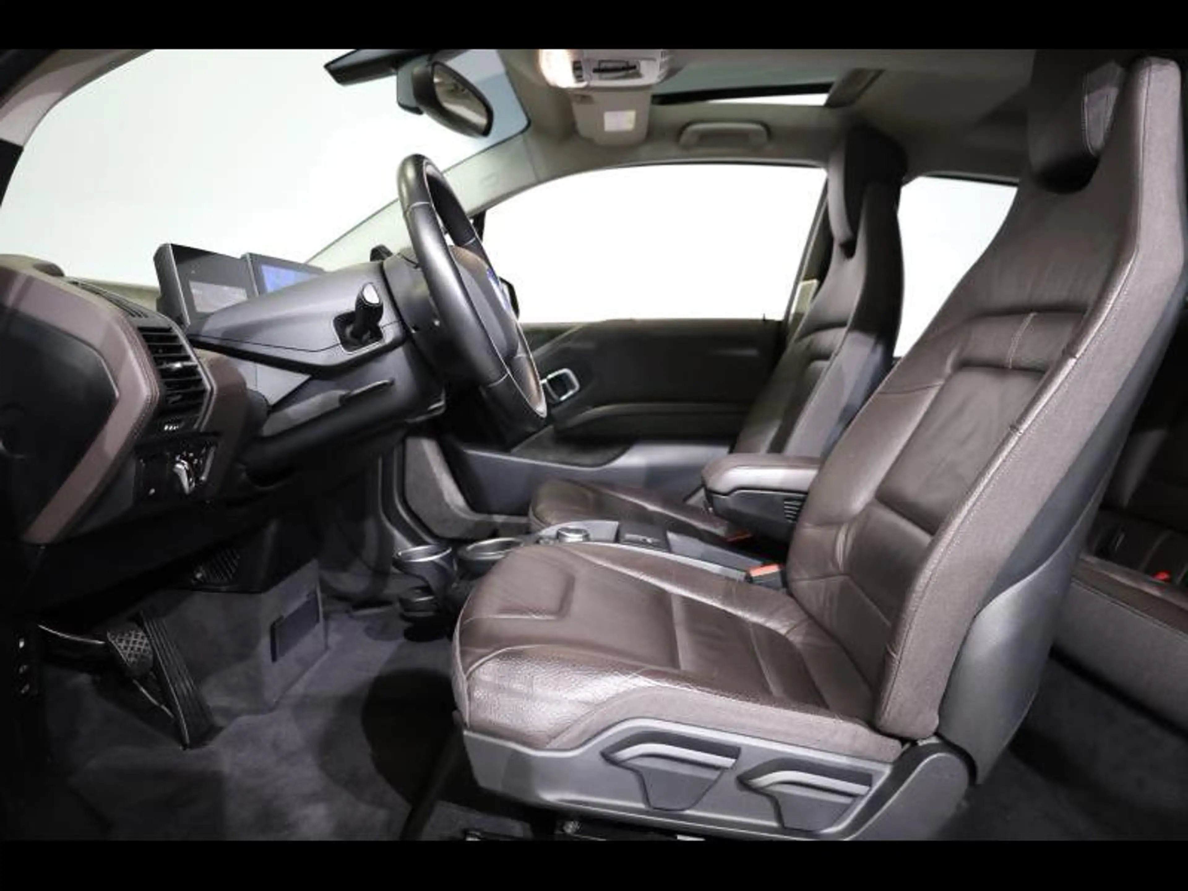 BMW i3 60 REX — photo 7