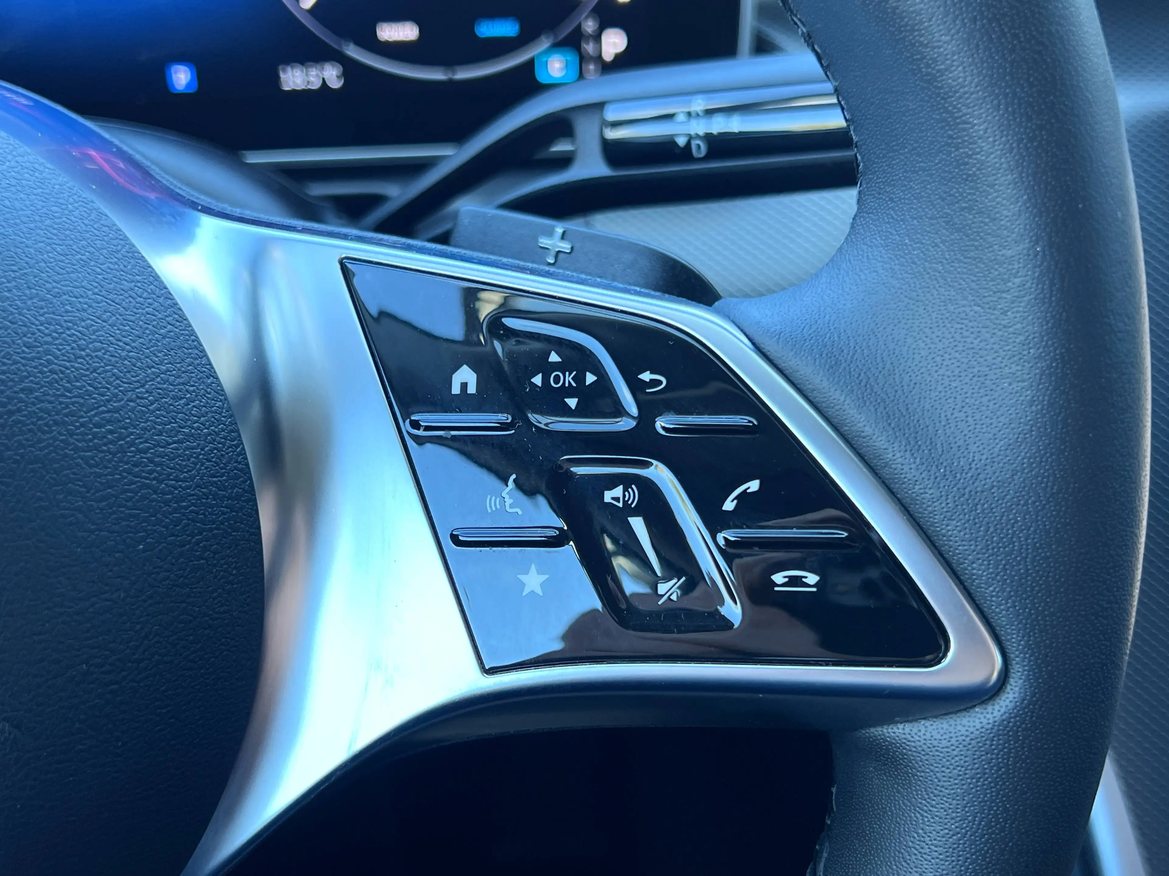 Mercedes-Benz C 200 Td LED Kamera 2xPDC Navi Lenkrad beheizt Avantga — photo 9