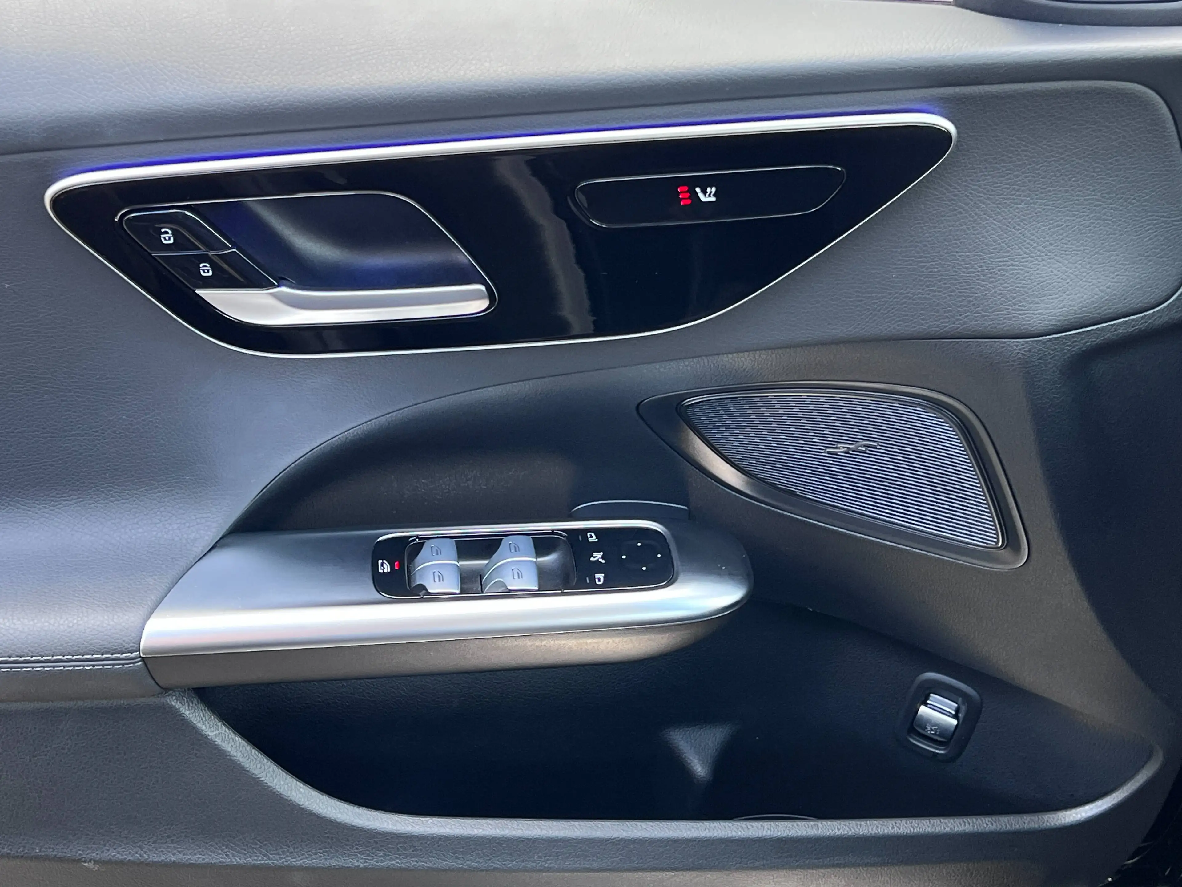 Mercedes-Benz C 200 Td LED Kamera 2xPDC Navi Lenkrad beheizt Avantga — photo 14