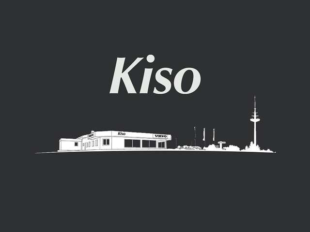 Imagine Volvo XC40 Plus Black Edition