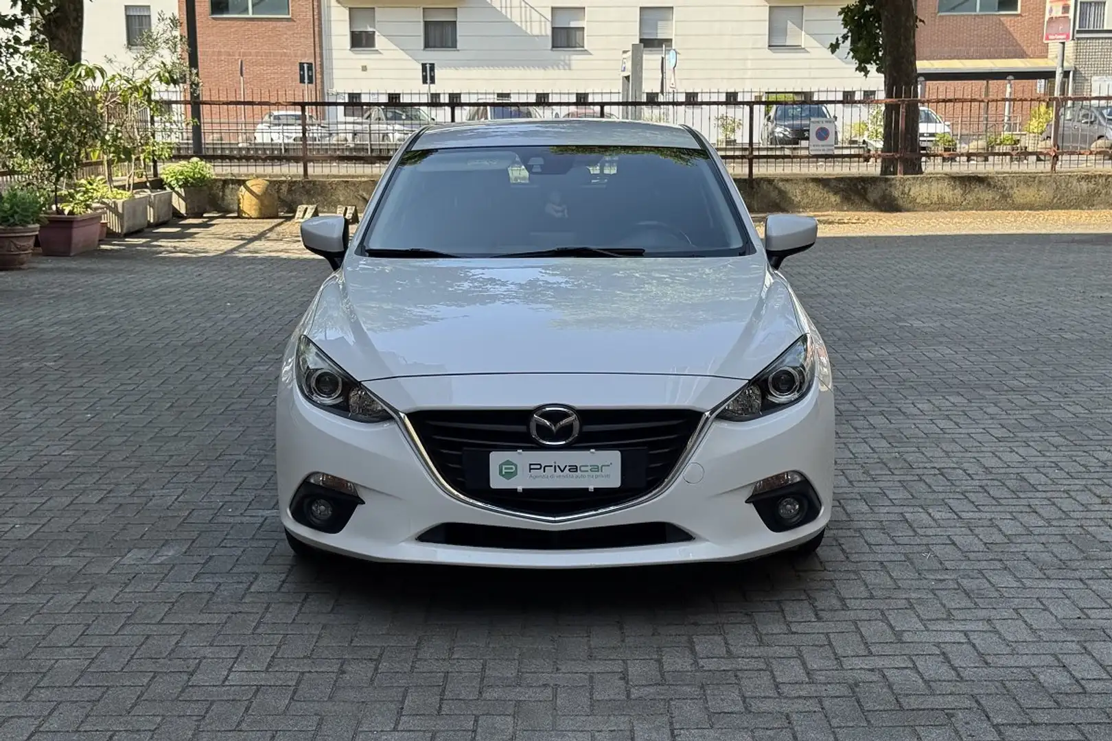 Mazda 3 Mazda3 1.5 Skyactiv-G Evolve Bianco - 2