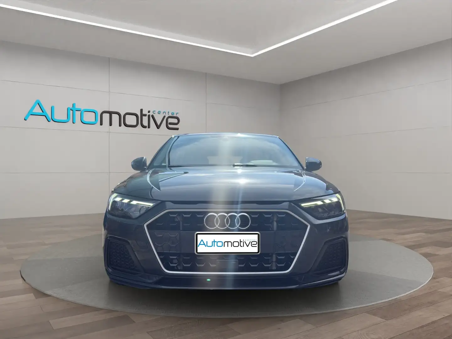 Audi A1 A1 Sportback 30 1.0 tfsi 116cv s-tronic Grijs - 2