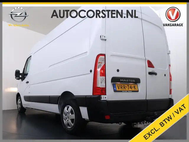 Renault Master view 2