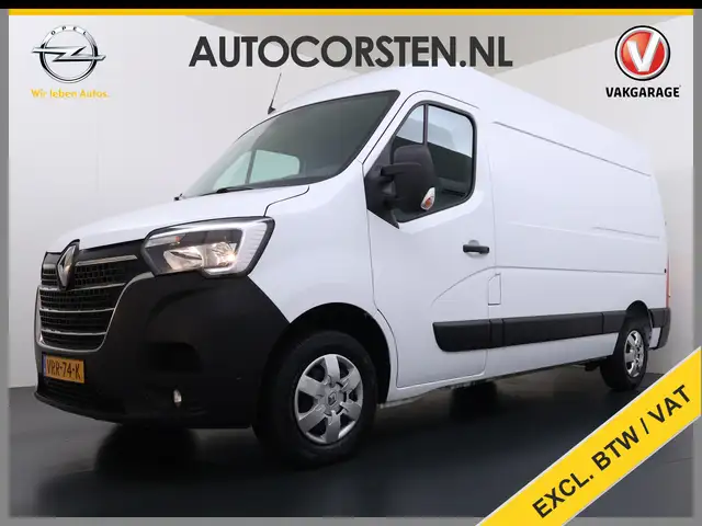 2022 Renault Master in White for sale