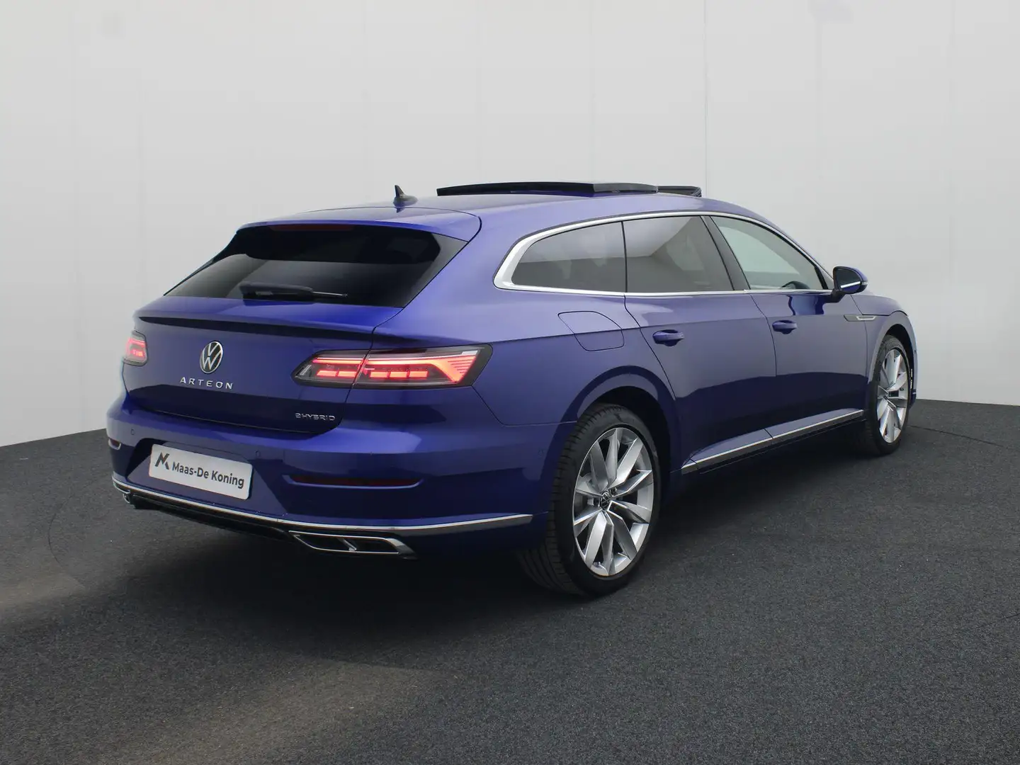 Volkswagen Arteon Shooting Brake 1.4 TSIeHybrid 160kW/218PK R-Line D Blauw - 2