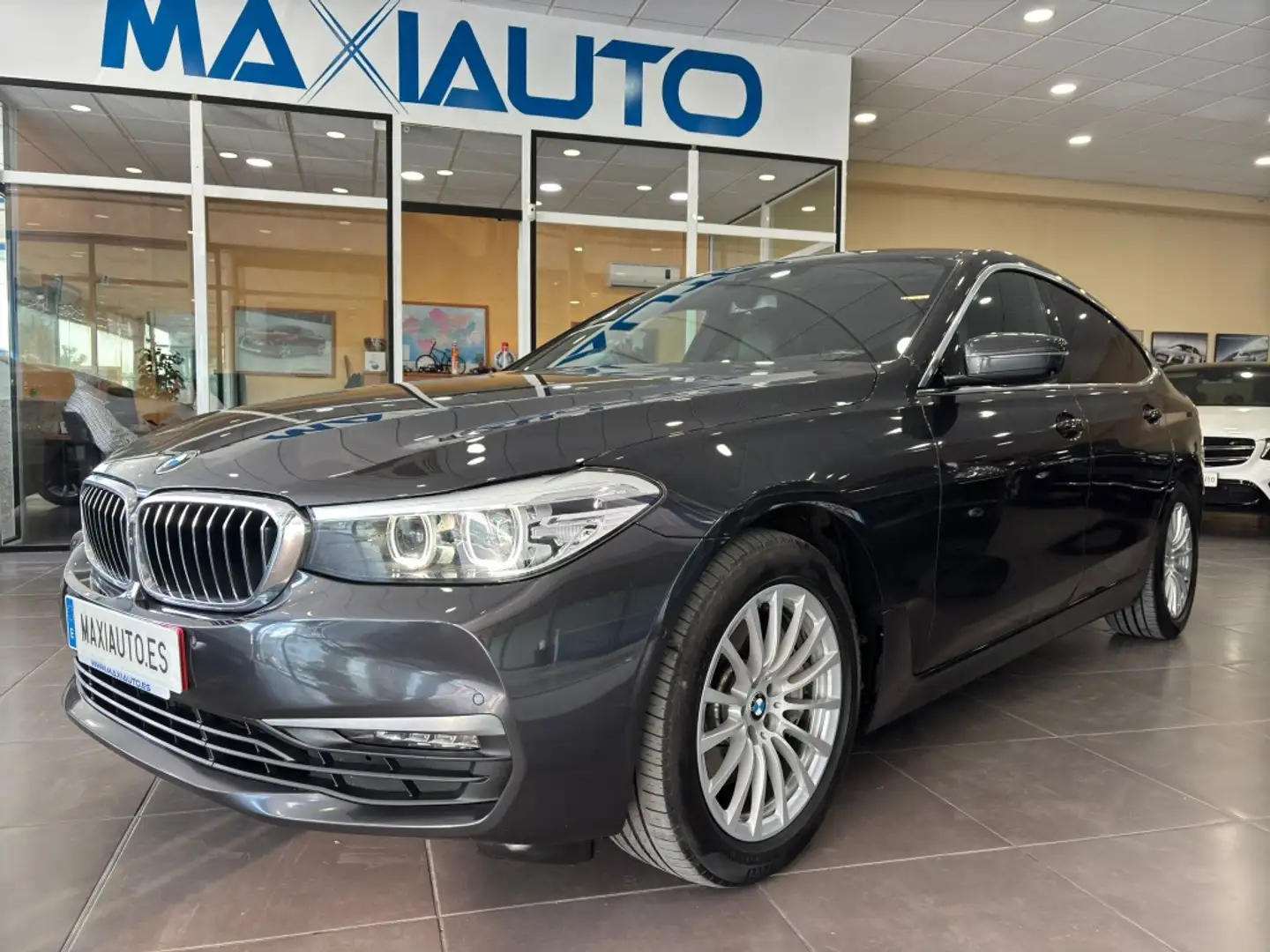 BMW 630 630dA Gran Turismo Grau - 2