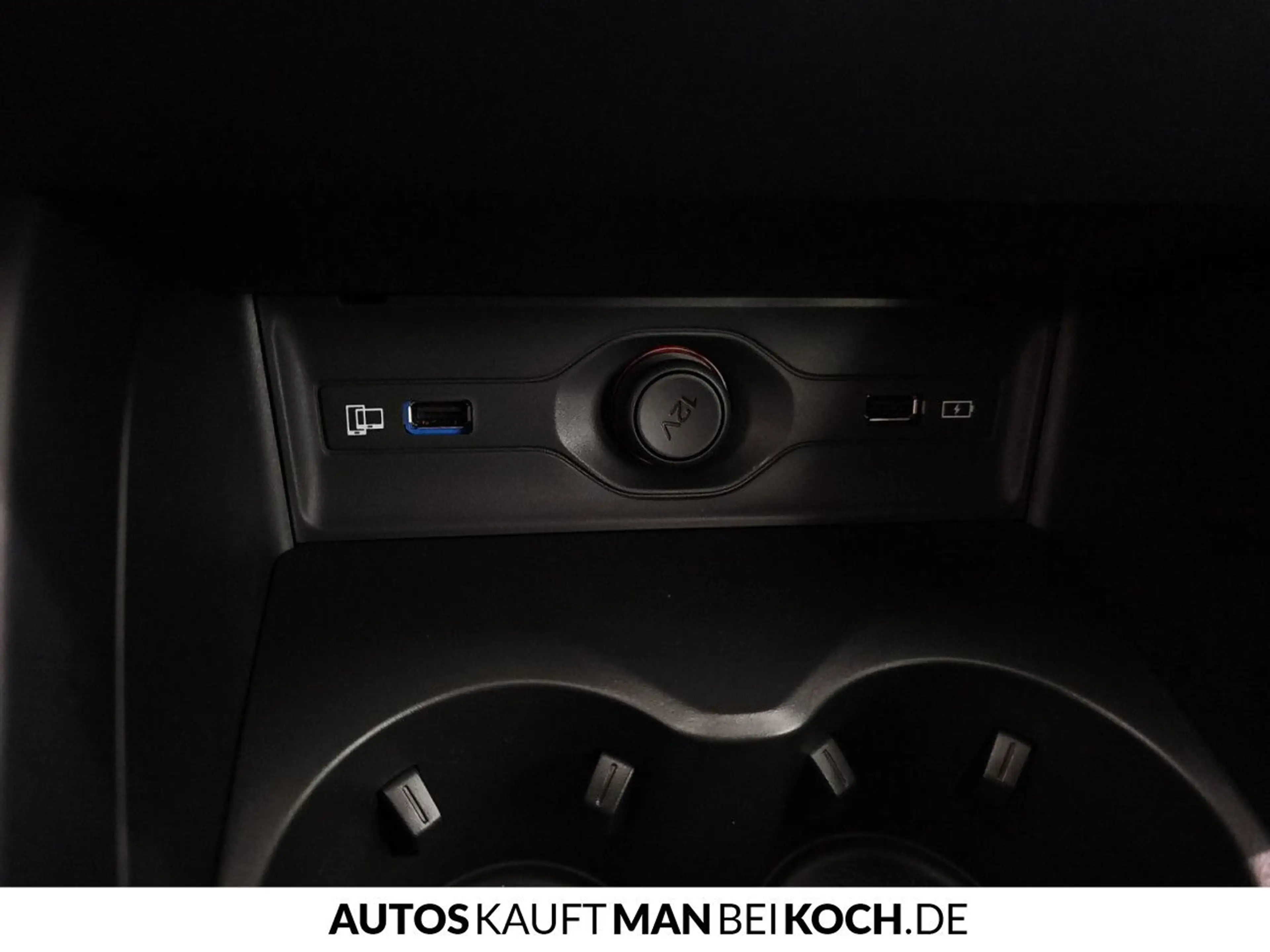 MG HS HEV+ LUX MY25.5 SHZ LHZ NAV 360 Black Finanzier — photo 11