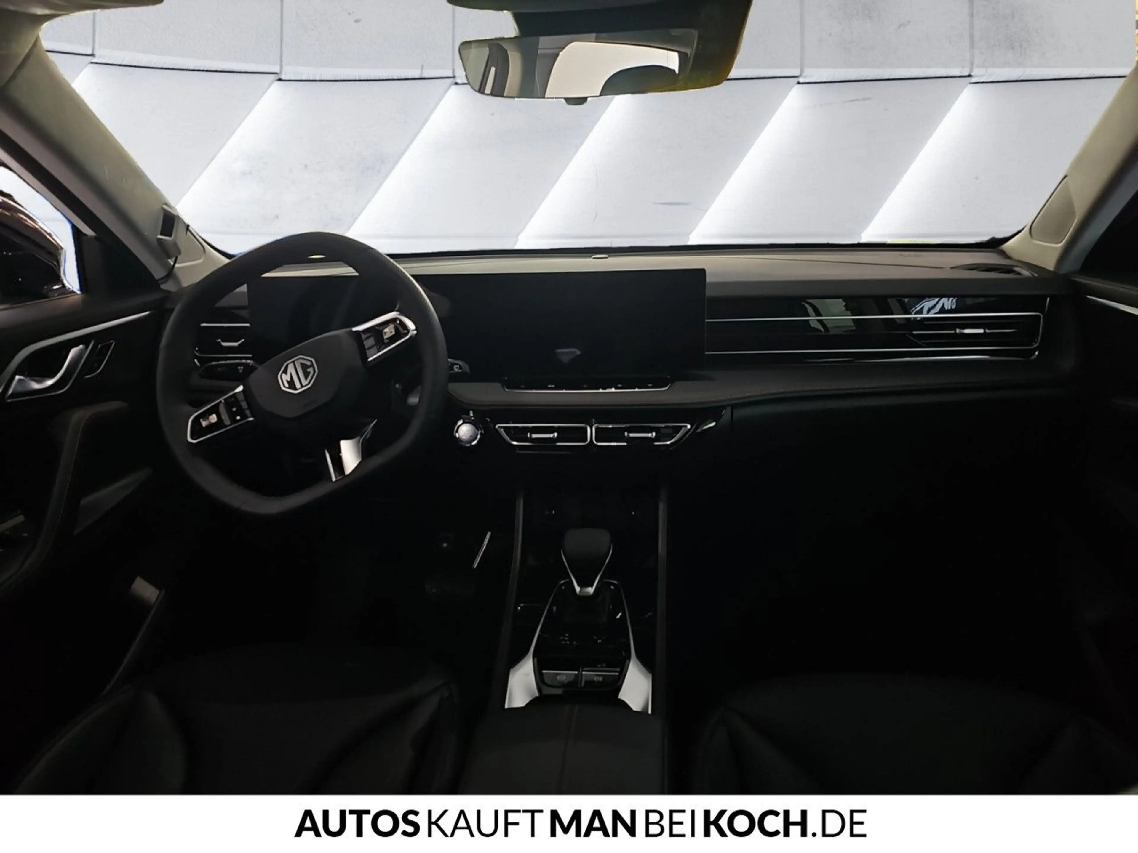 MG HS HEV+ LUX MY25.5 SHZ LHZ NAV 360 Black Finanzier — photo 6