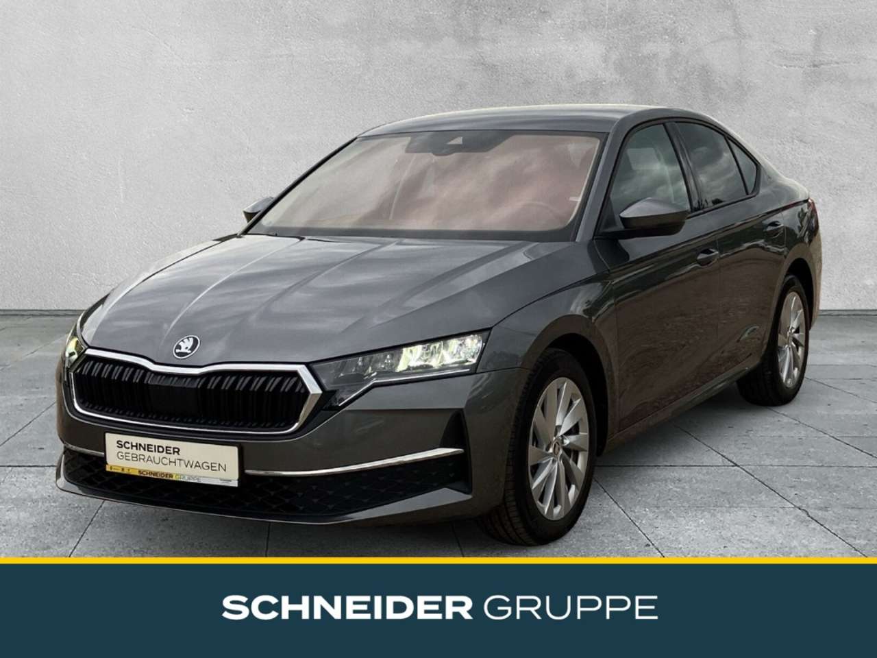Skoda Octavia 2024 — 1.5 TSI SELECTION DSG Selection KAMERA+SHZ+LED+DAB
