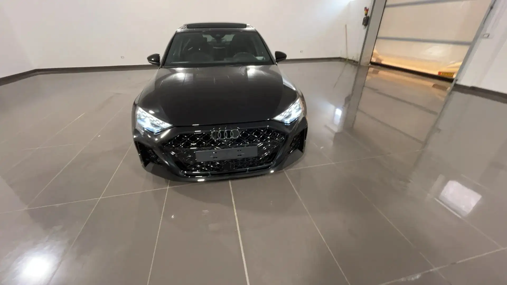 Audi A3 RS 3 Sedan TFSI quattro S tronic Noir - 2