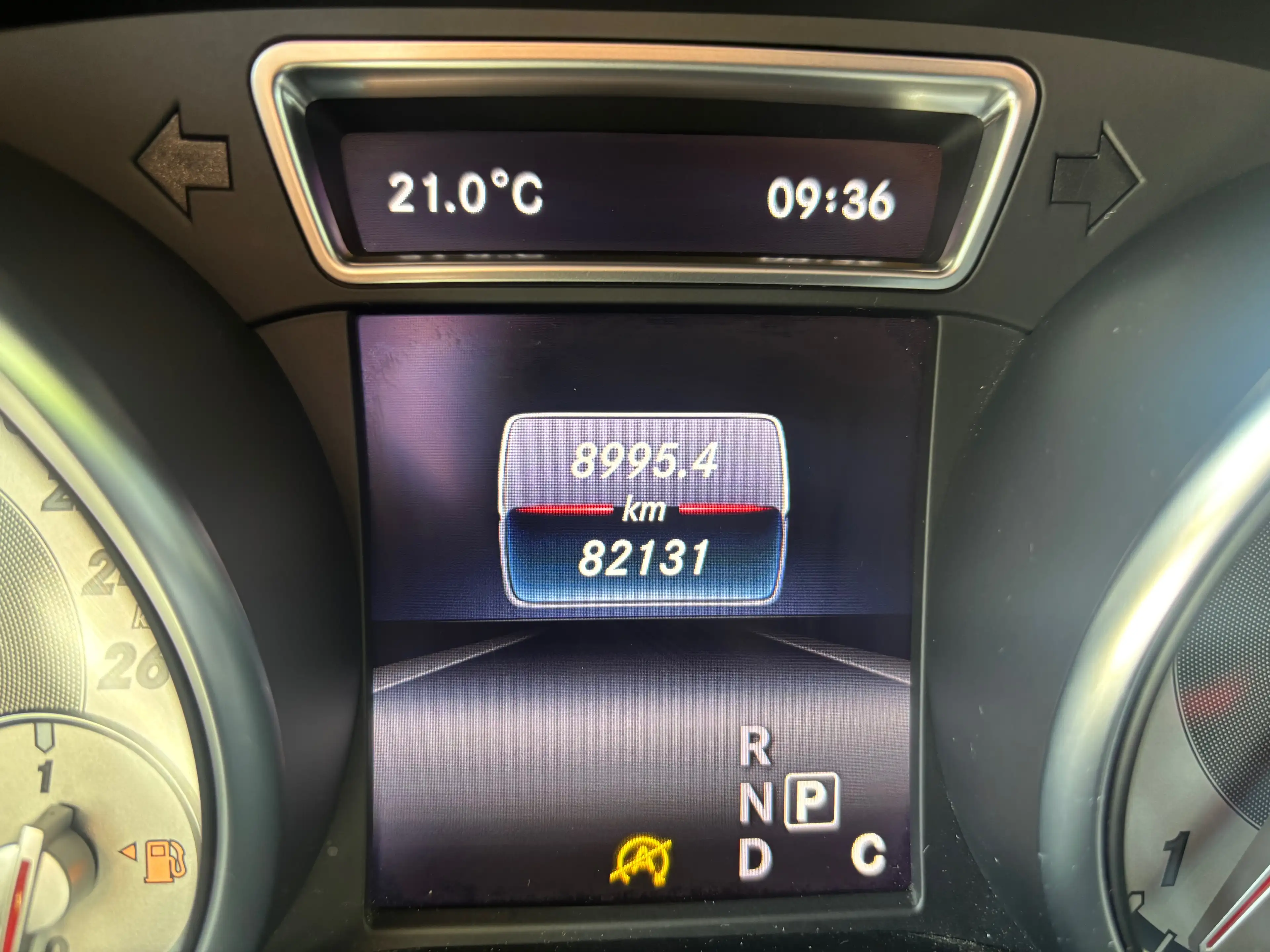 Mercedes-Benz GLA 180 GLA 180 d — photo 10