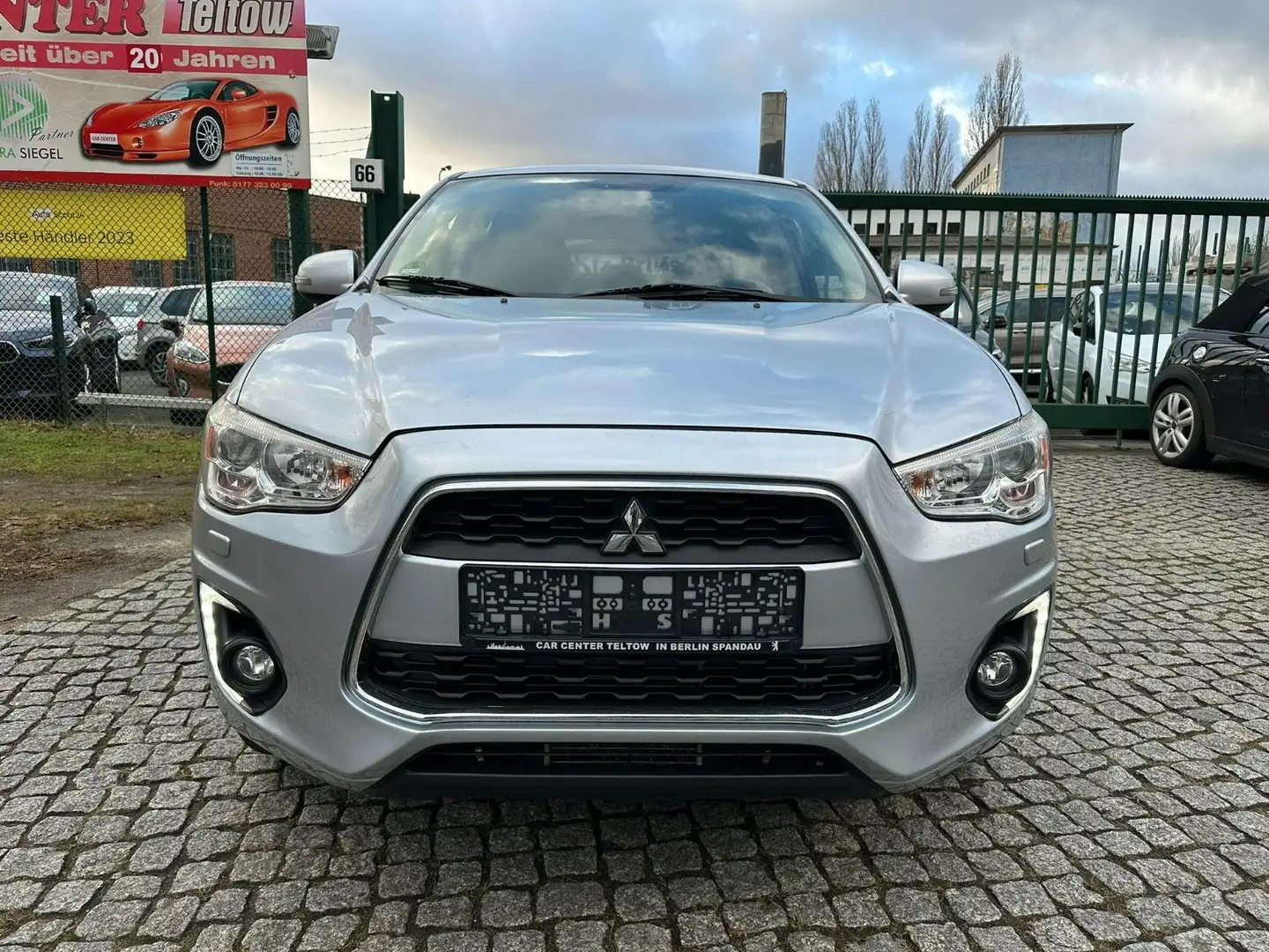 Mitsubishi ASX Diamant Edition+ 4WD Silber - 2