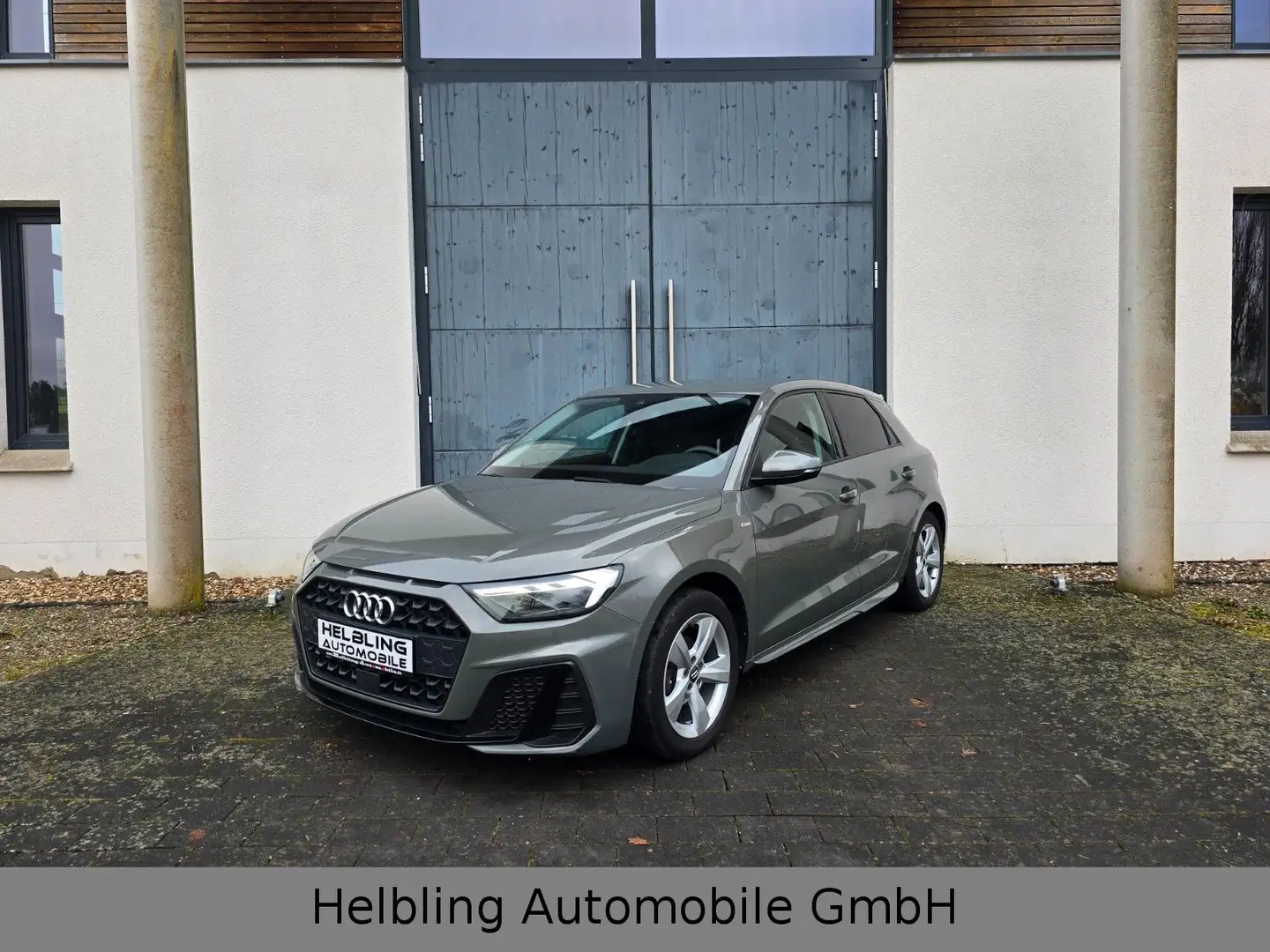 Audi A1 Sportback S line S-tronic LED Virtuel Grau - 1
