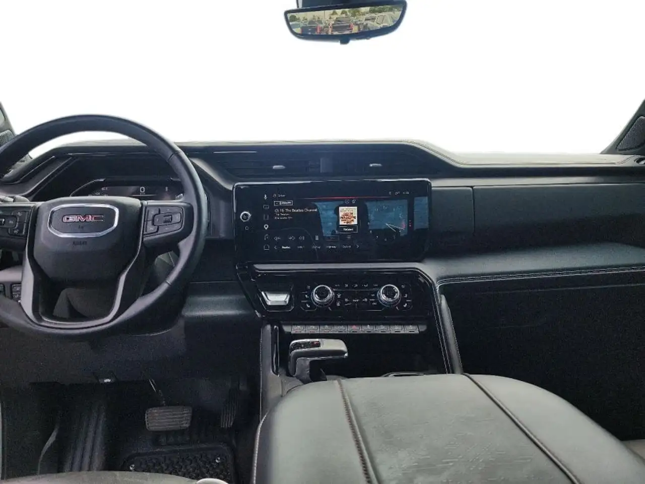 GMC Sierra 1500 photo GMC Sierra 1500