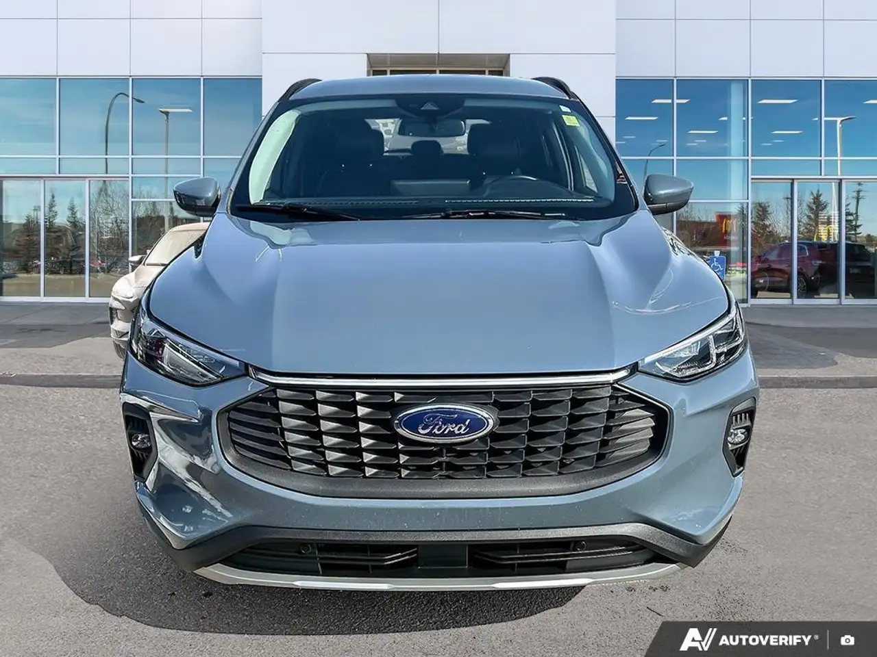 Ford Escape снимка Ford Escape