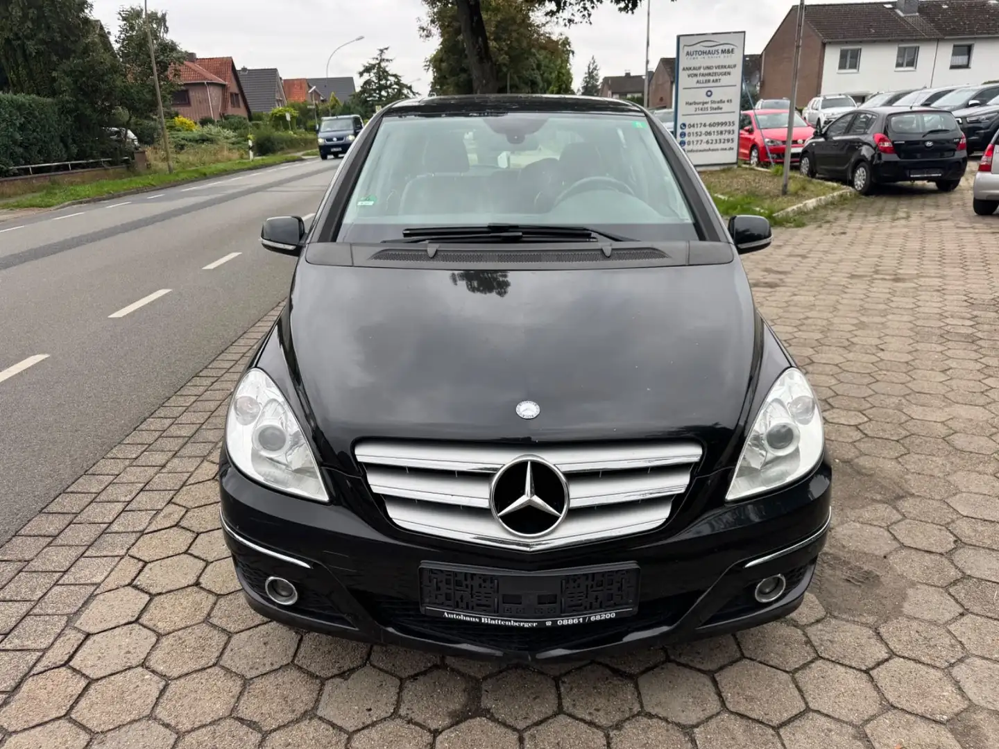 Mercedes-Benz B 170 NGT Automatik*Klima*Pano*uvm - 2