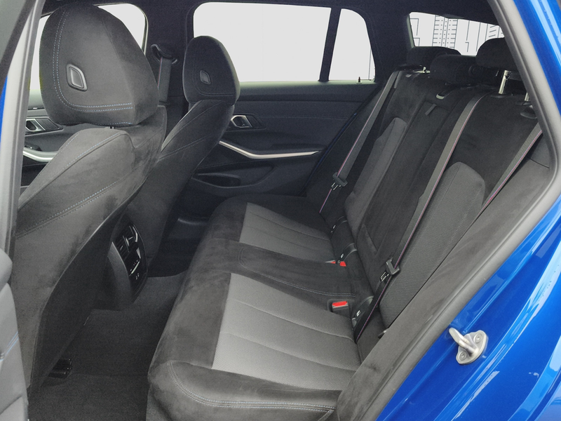 BMW 320 320d xDrive M Sport Pro Standheiz. AHK HIFI HUD — photo 13