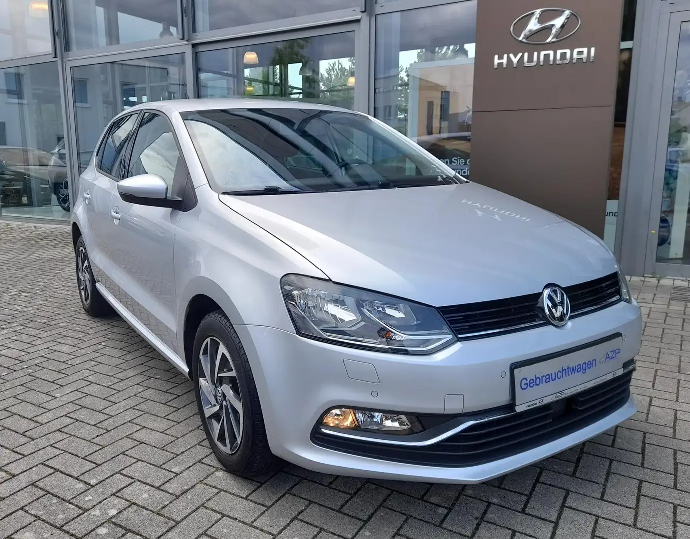 Volkswagen Polo V 1.0 Sound.Klimaaut.Allwetterreifen Silber - 1