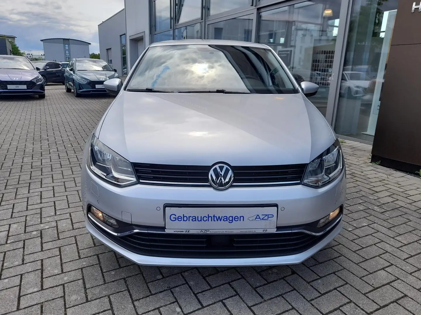 Volkswagen Polo V 1.0 Sound.Klimaaut.Allwetterreifen Silber - 2