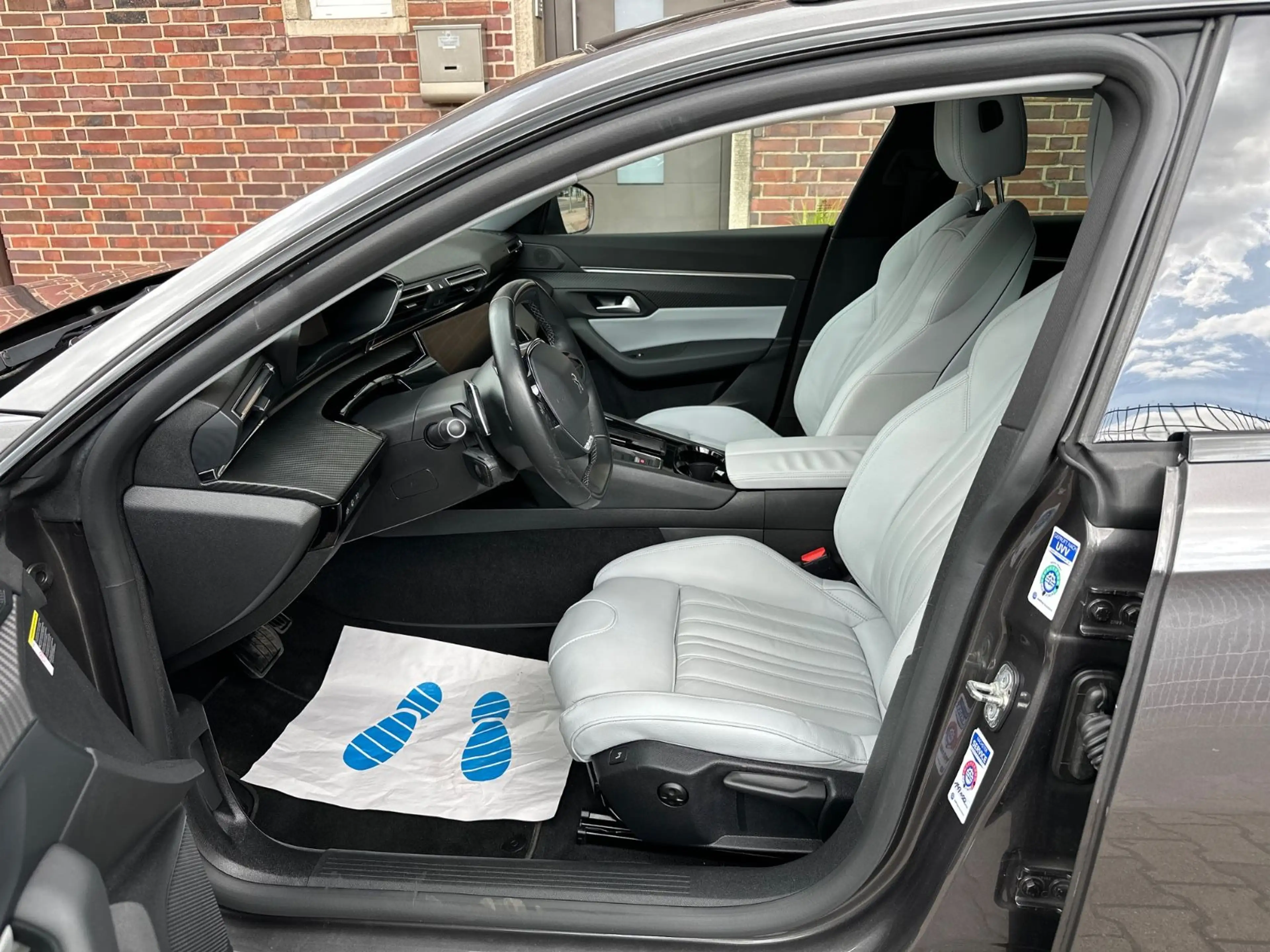 Peugeot 508 SW Hybrid 225 Active Pack — photo 5