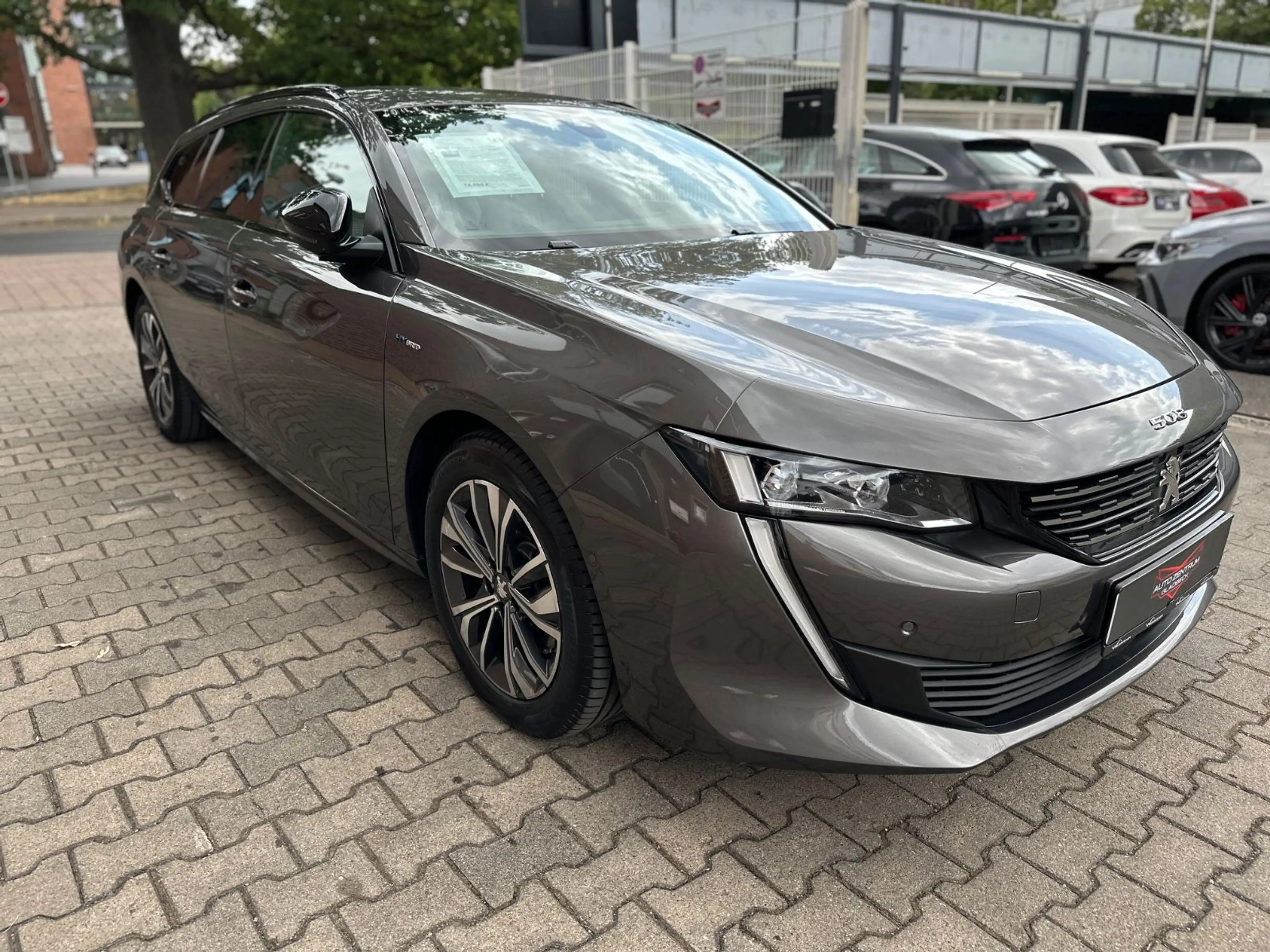Peugeot 508 SW Hybrid 225 Active Pack