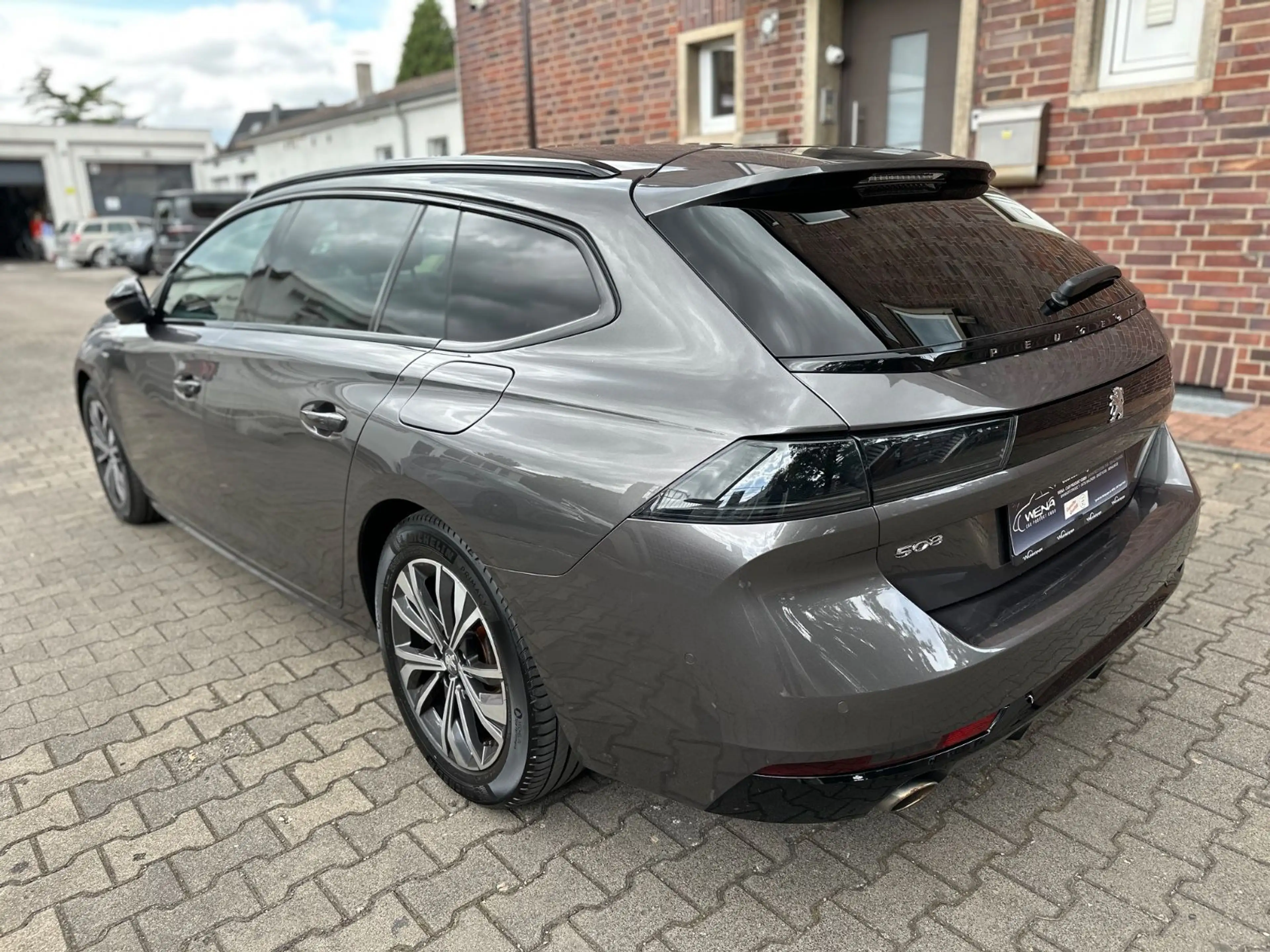 Peugeot 508 SW Hybrid 225 Active Pack — photo 4