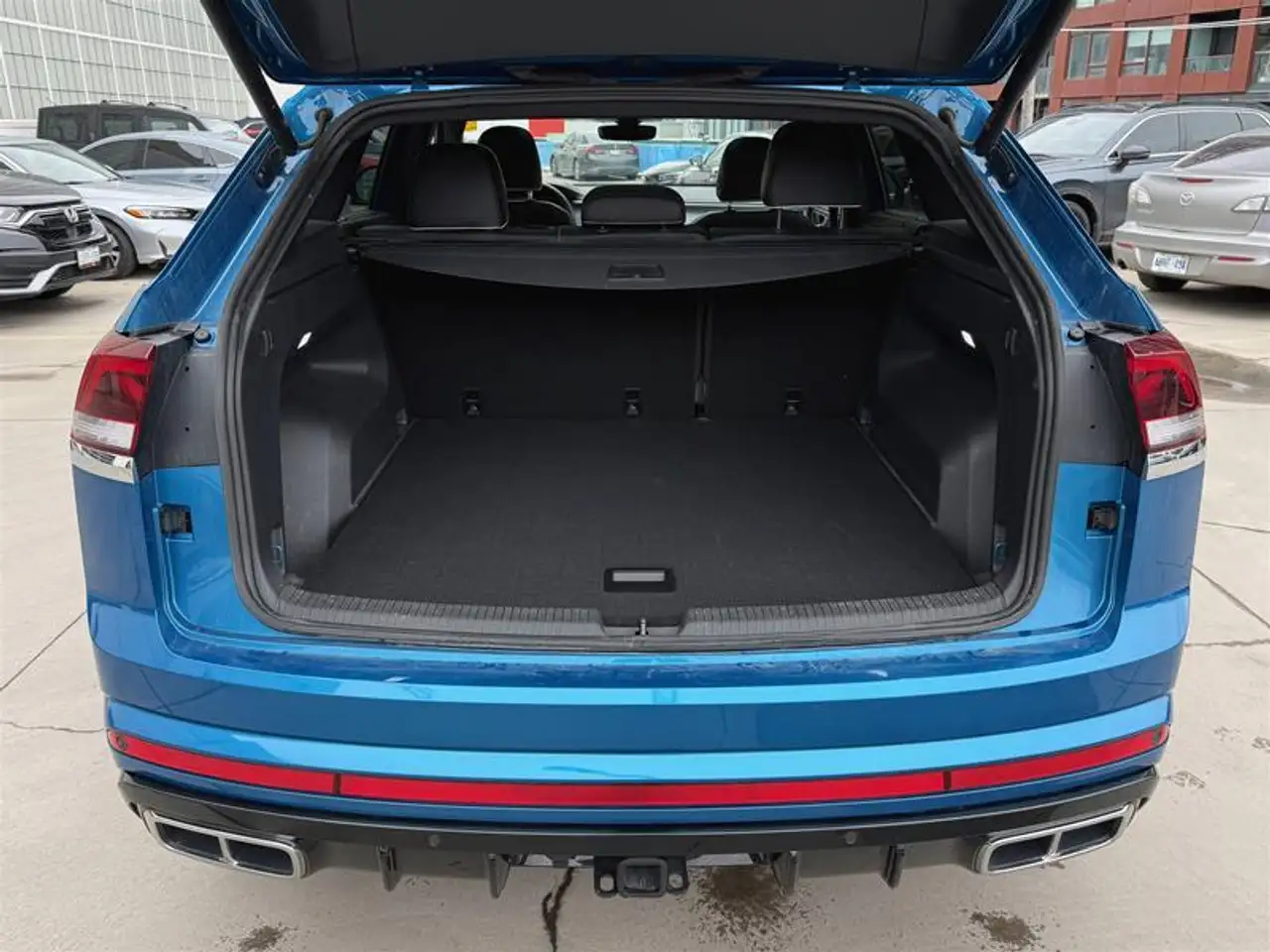 Volkswagen Atlas снимка Volkswagen Atlas