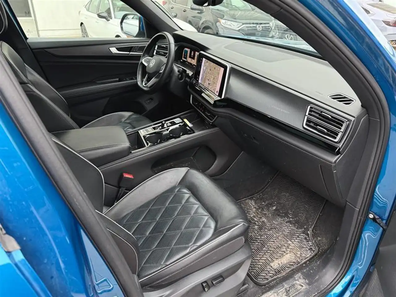 Volkswagen Atlas снимка Volkswagen Atlas