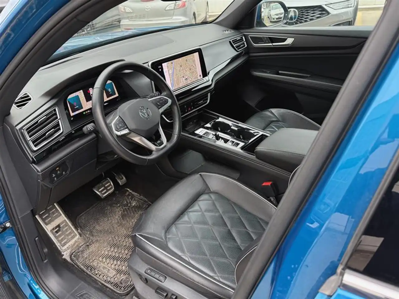 Volkswagen Atlas снимка Volkswagen Atlas