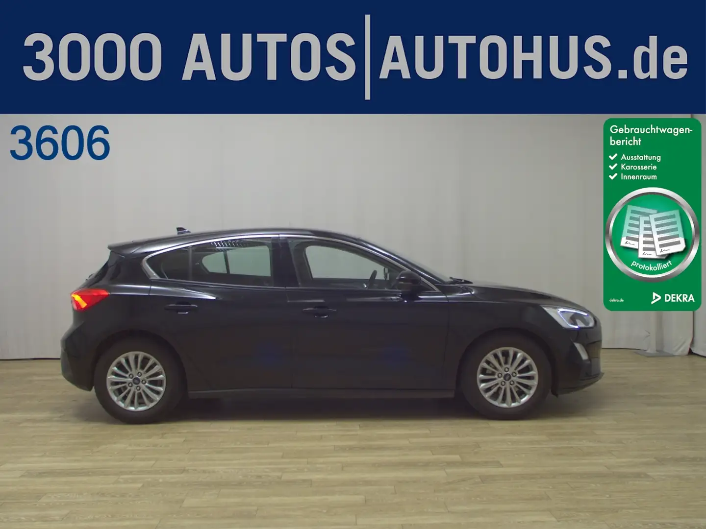 Ford Focus 1.0 EcoBoost Titanium Navi KeyLess SpurH Zwart - 1