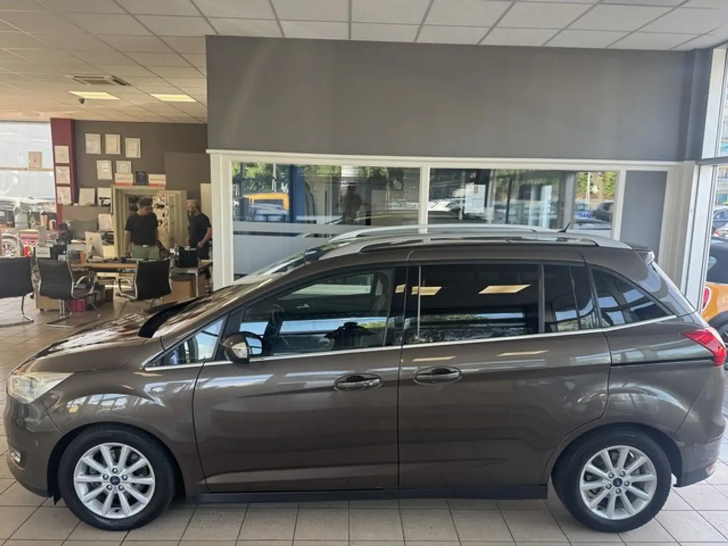 Ford Grand C-Max Titanium Kamera Navi 7 Sitze Panoram Brun - 1