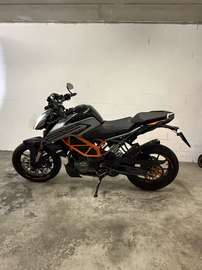 KTM 125 Duke - Full Optional - Anno 2022 - Solo 85