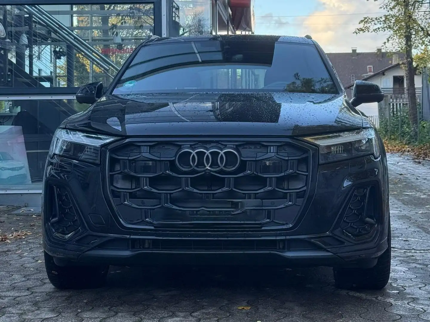 Audi Q7 55 TFSI quattro basis/ Panoramadach/ 7 Sitzer Schwarz - 2