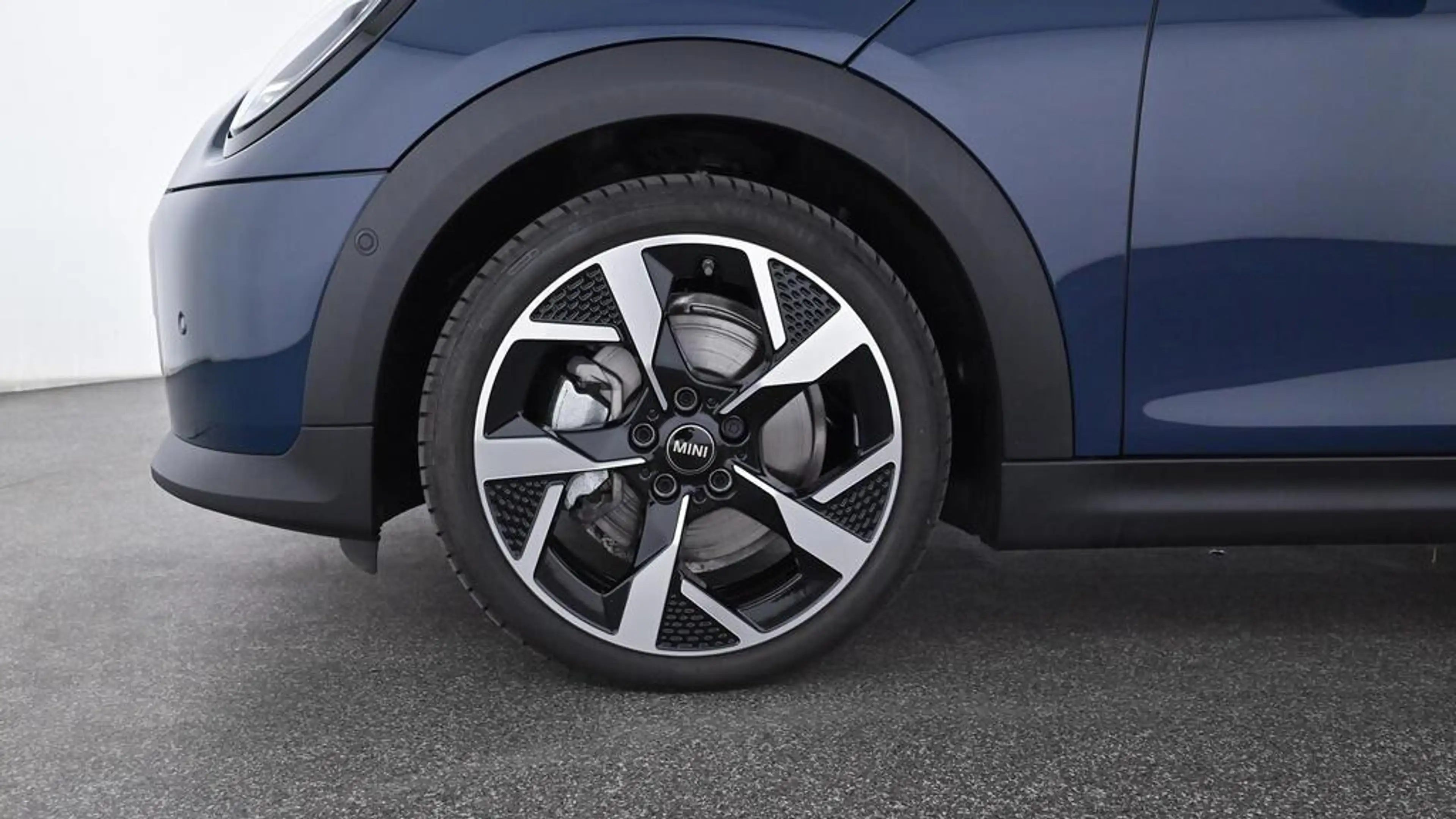 MINI Cooper S Cabrio Favoured Trim — photo 13