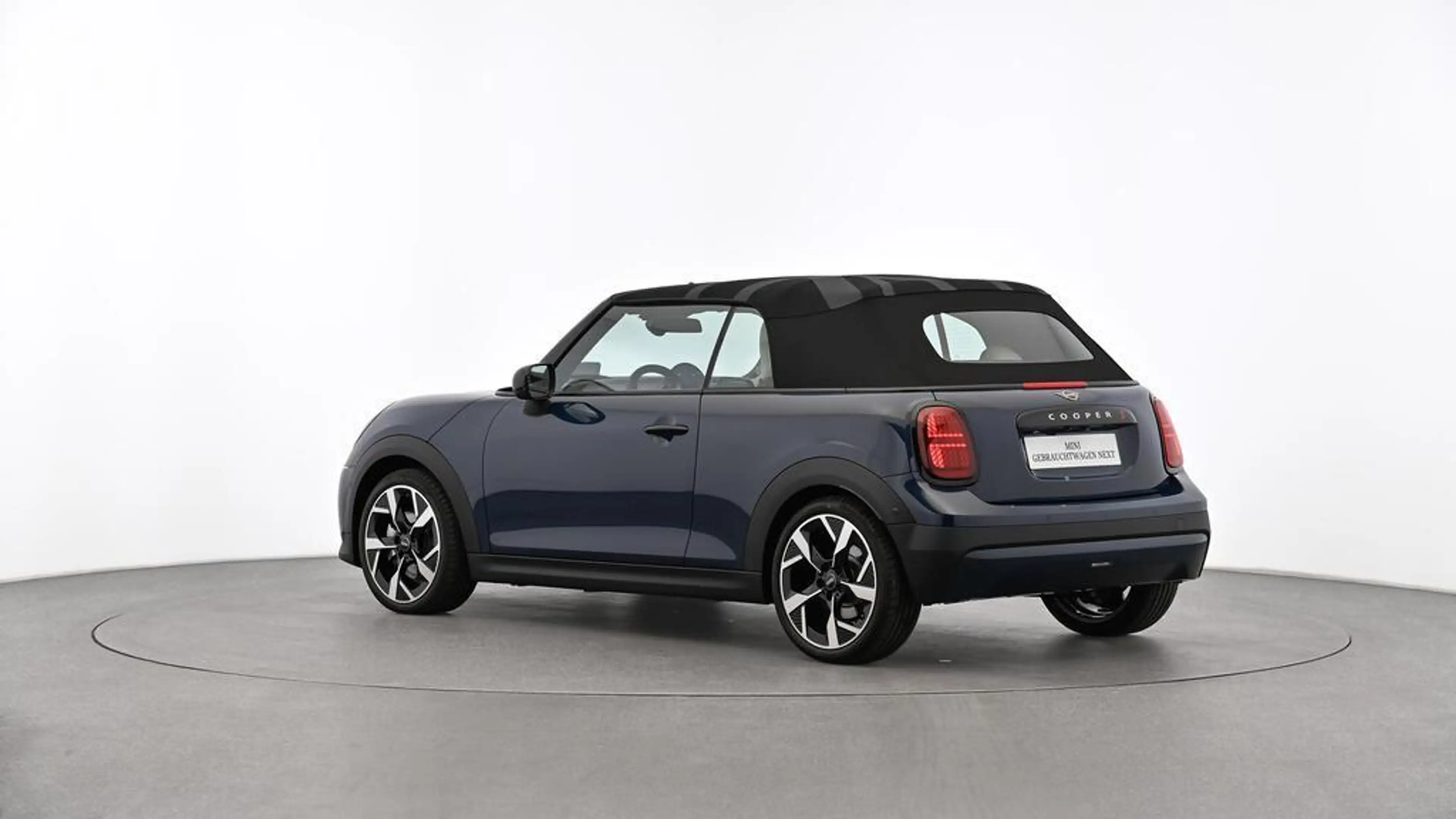 MINI Cooper S Cabrio Favoured Trim — photo 7