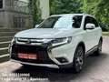 Mitsubishi Outlander 2.0 ClearTec Automaat Navi Camera Xenon CarPlay Cl Blanco - thumbnail 17